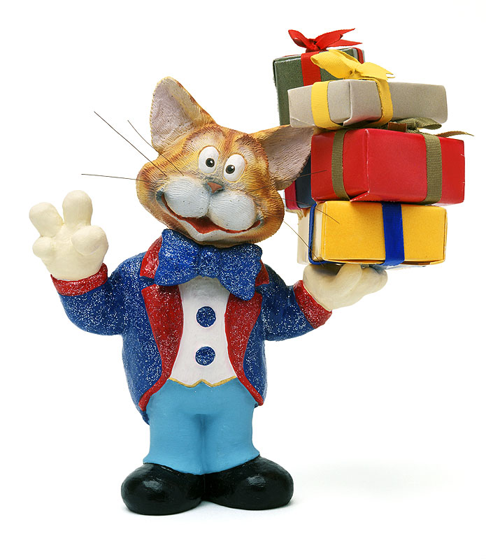 プレゼントの箱と猫イラスト　たくさんのプレゼント箱を持ってオシャレにきめる猫キャラクターのプレゼントの箱を猫イラスト