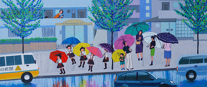 子ども・ファミリーイラスト　梅雨に傘をさす幼稚園の園児と母・春