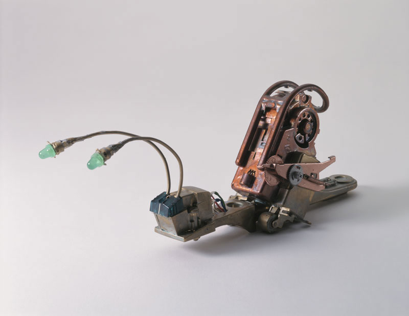 三浦 均 電子パーツで作られた電脳世界のカタツムリイラスト