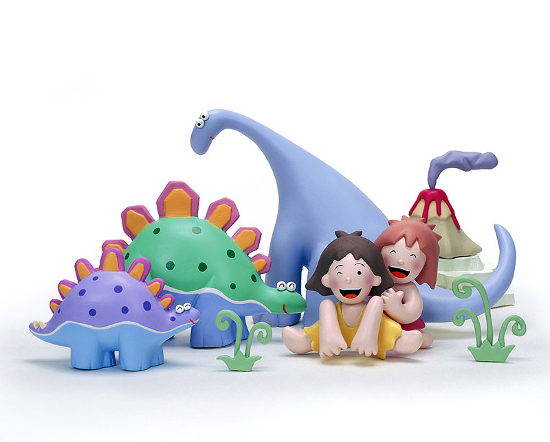古代キャラクターイラスト　ステゴサウルス親子と二人の子供が遊ぶ古代キャラクターイラスト