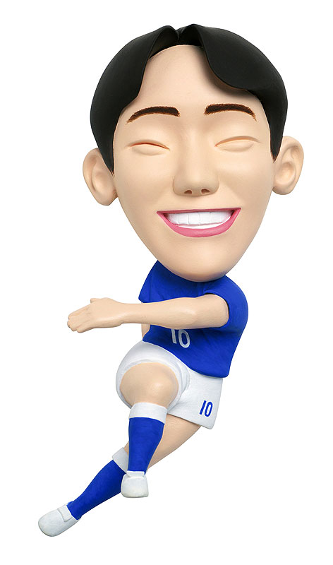 サッカー選手イラスト フリーキックする笑顔のサッカー選手イラスト